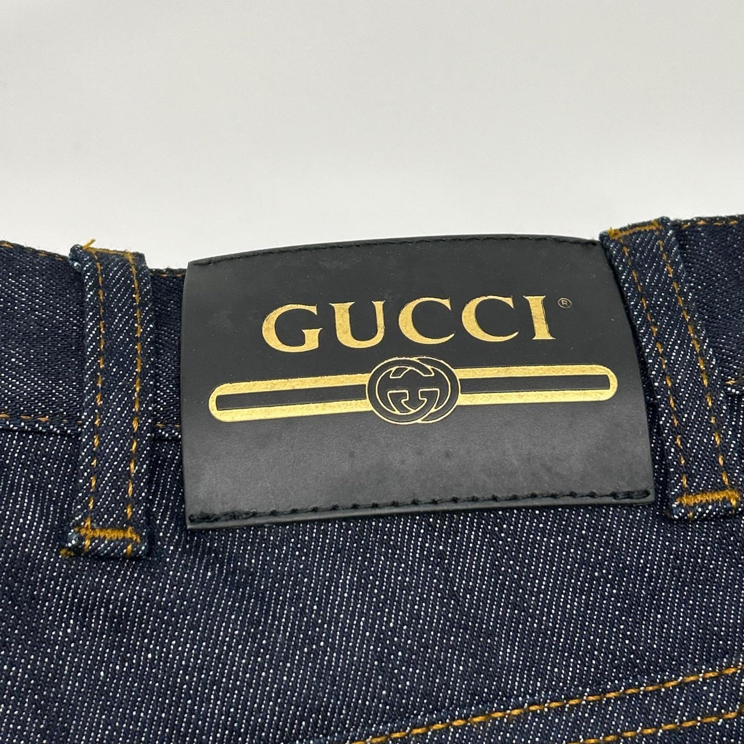 GUCCI Indigo Leather Patch Straight Jeans Size 30