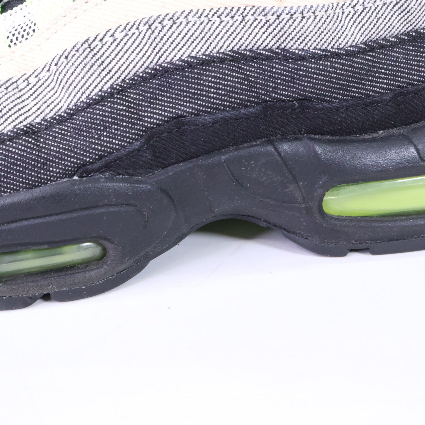 NIKE DD9519-001 Air Max 95 DNHM Sneakers Size 10