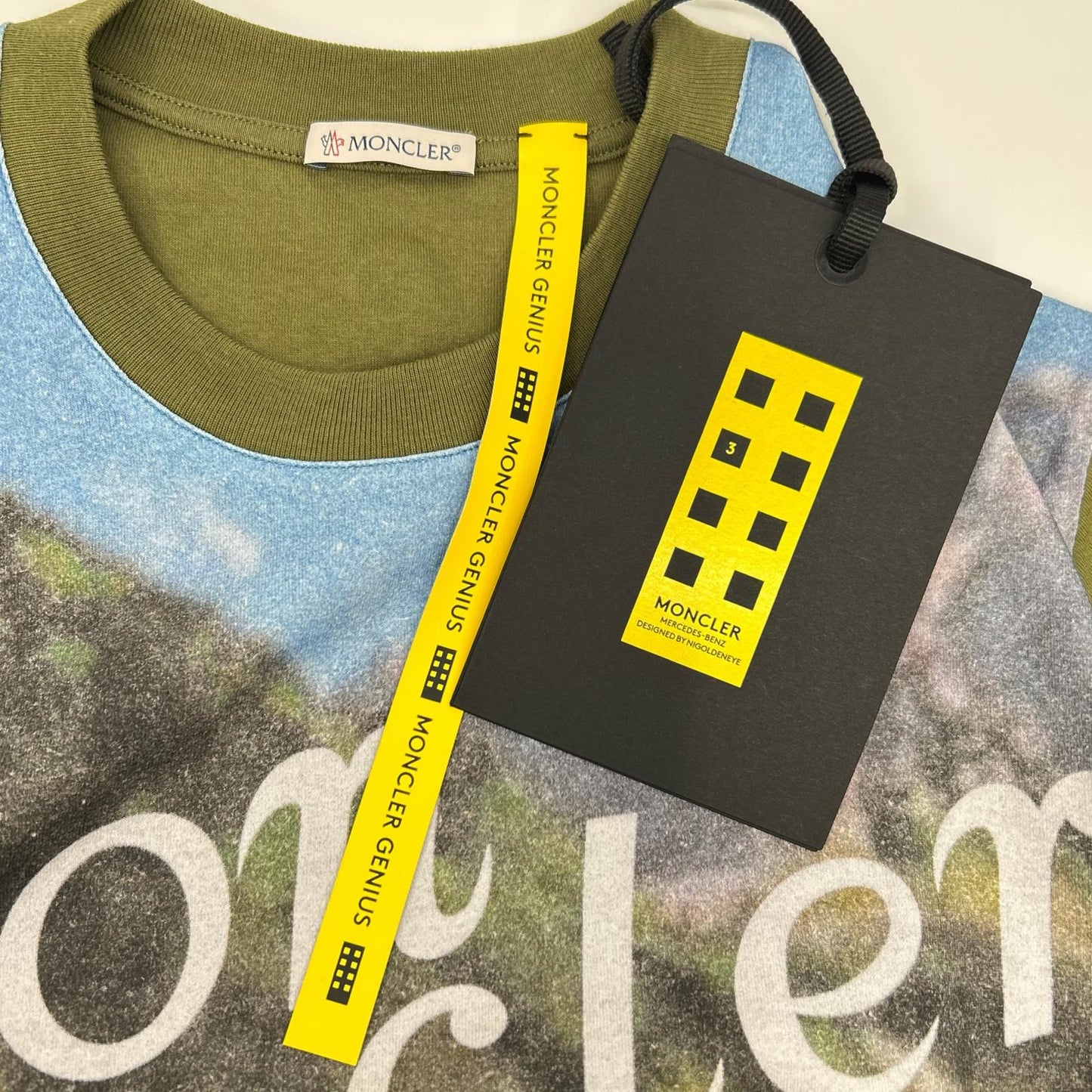 MONCLER 25SS NIGO MBZ Photo Print Khaki Cotton T-Shirt Size L