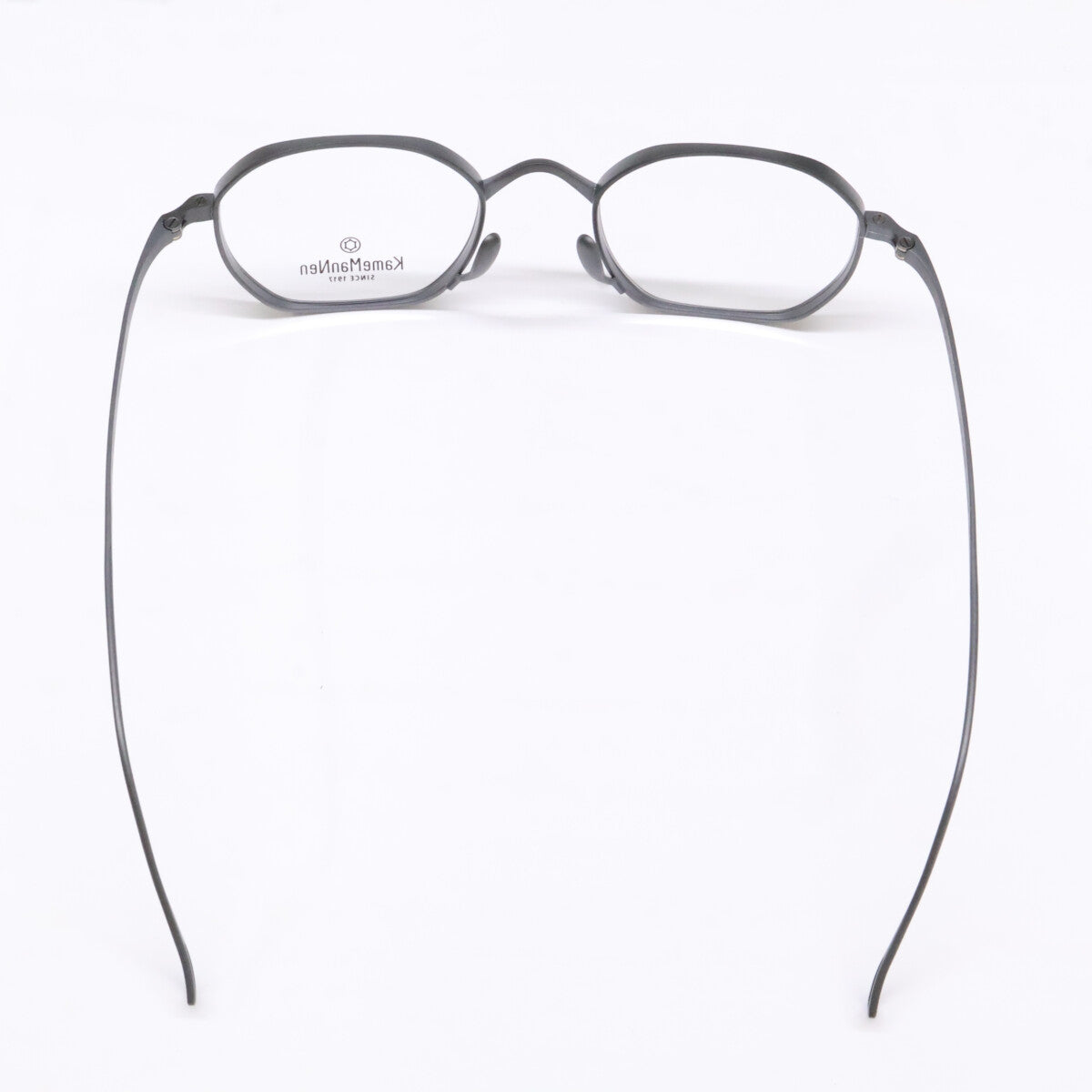 KameManNen KMN9917 Wide Sunglasses Black Size 47X21-145