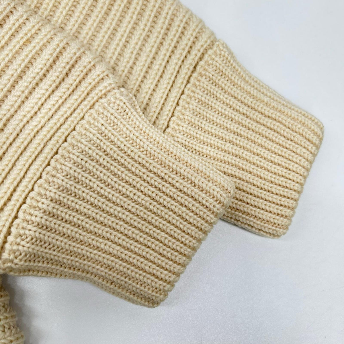 GUCCI Half-Zip Wool Pullover Knit White Size M