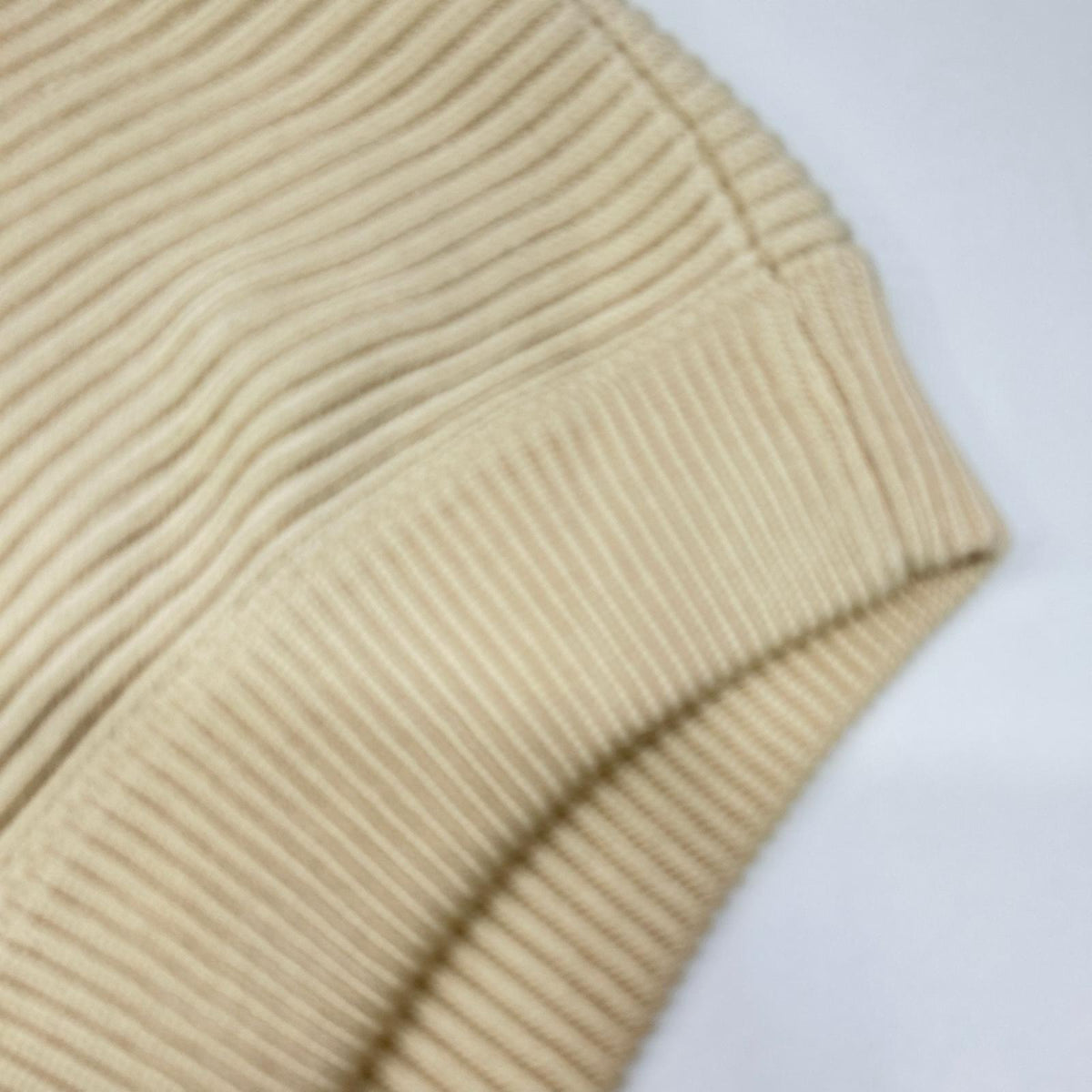 GUCCI Half-Zip Wool Pullover Knit White Size M
