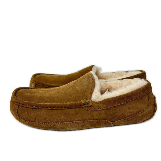 UGG M Ascot Sheepskin Moccasins Loafers Size 8