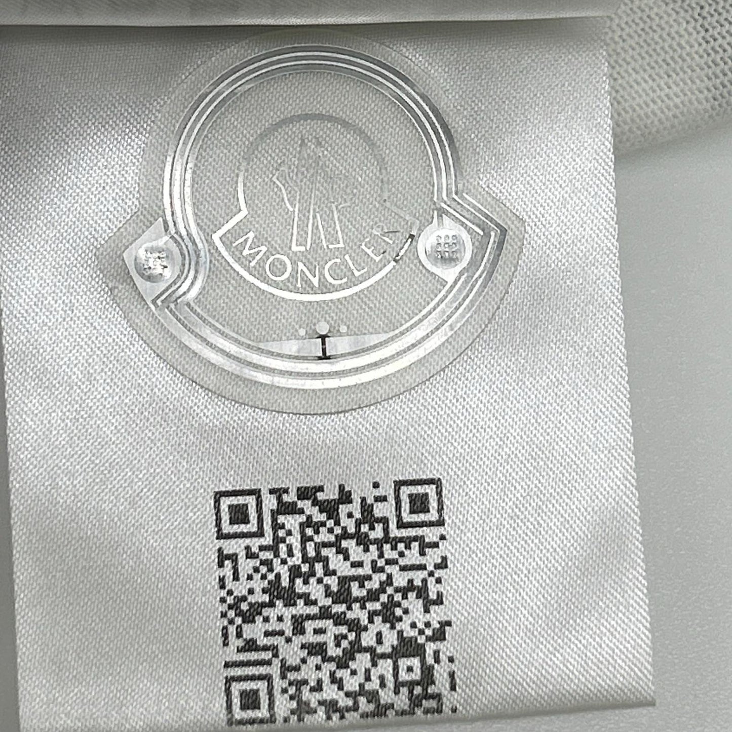 MONCLER 2023 Grenoble Logo Print T-Shirt White Size L