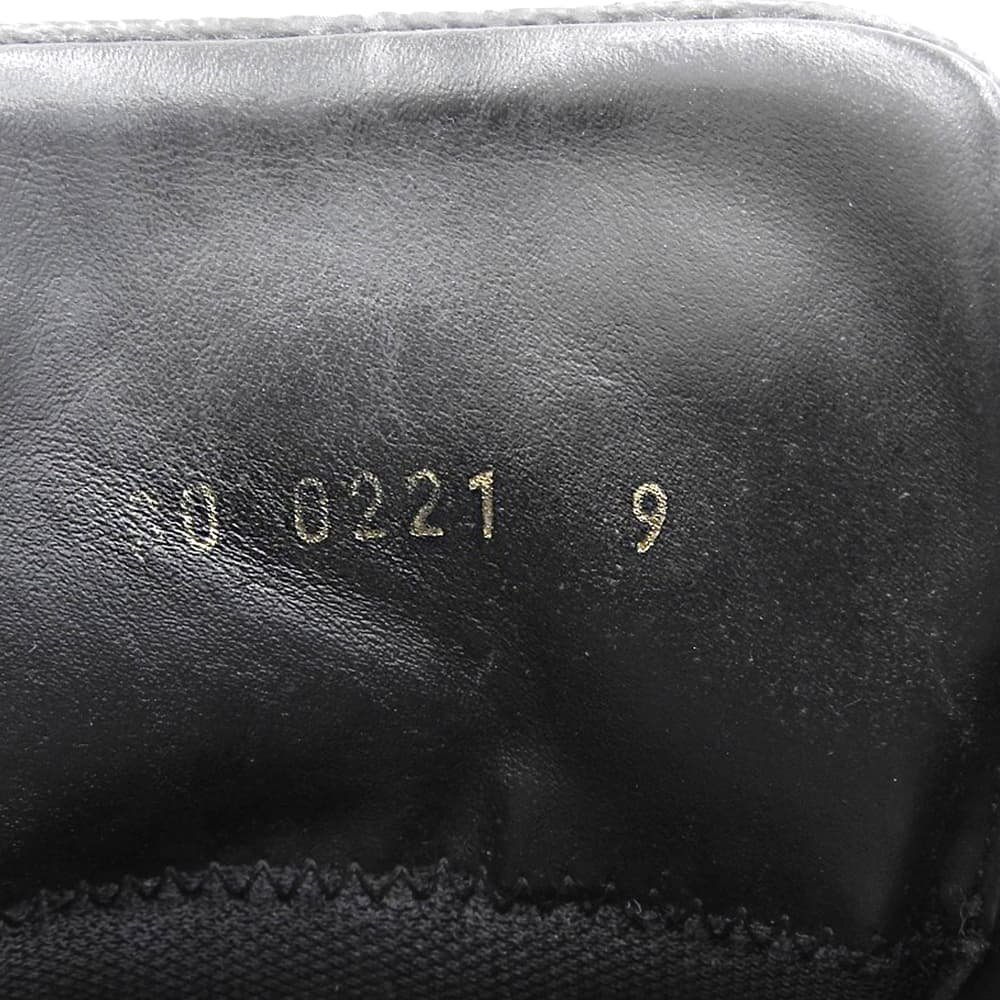 LOUIS VUITTON Runaway Monogram Eclipse Sneakers Black Size 9