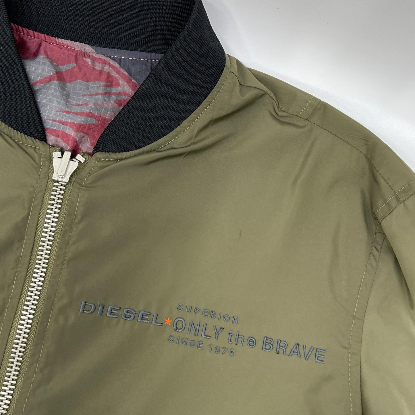DIESEL Khaki/Red Camo Reversible Nylon Jacket Size M