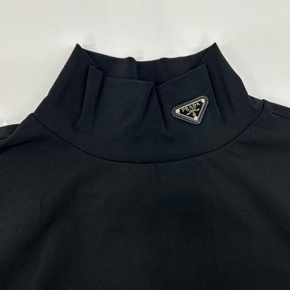 PRADA 21 UJL188 Geometric Triangle T-Shirt Black Size XS