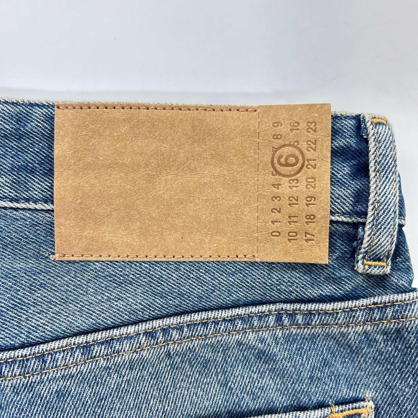 MM6 24 Light Blue Button-Fly Denim Jeans Size 28