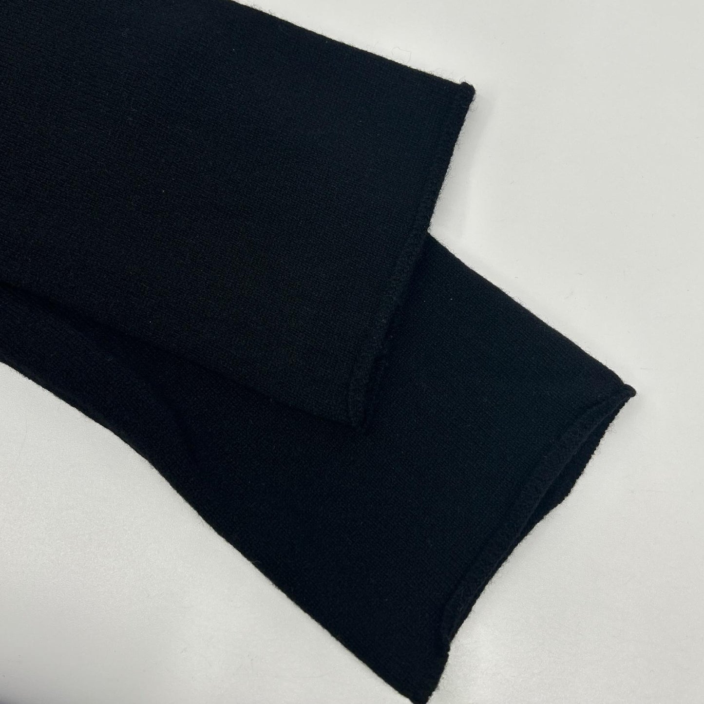 PLAYCOMMEdesGARCONS Black Embroidered Sleeve Knit Size S