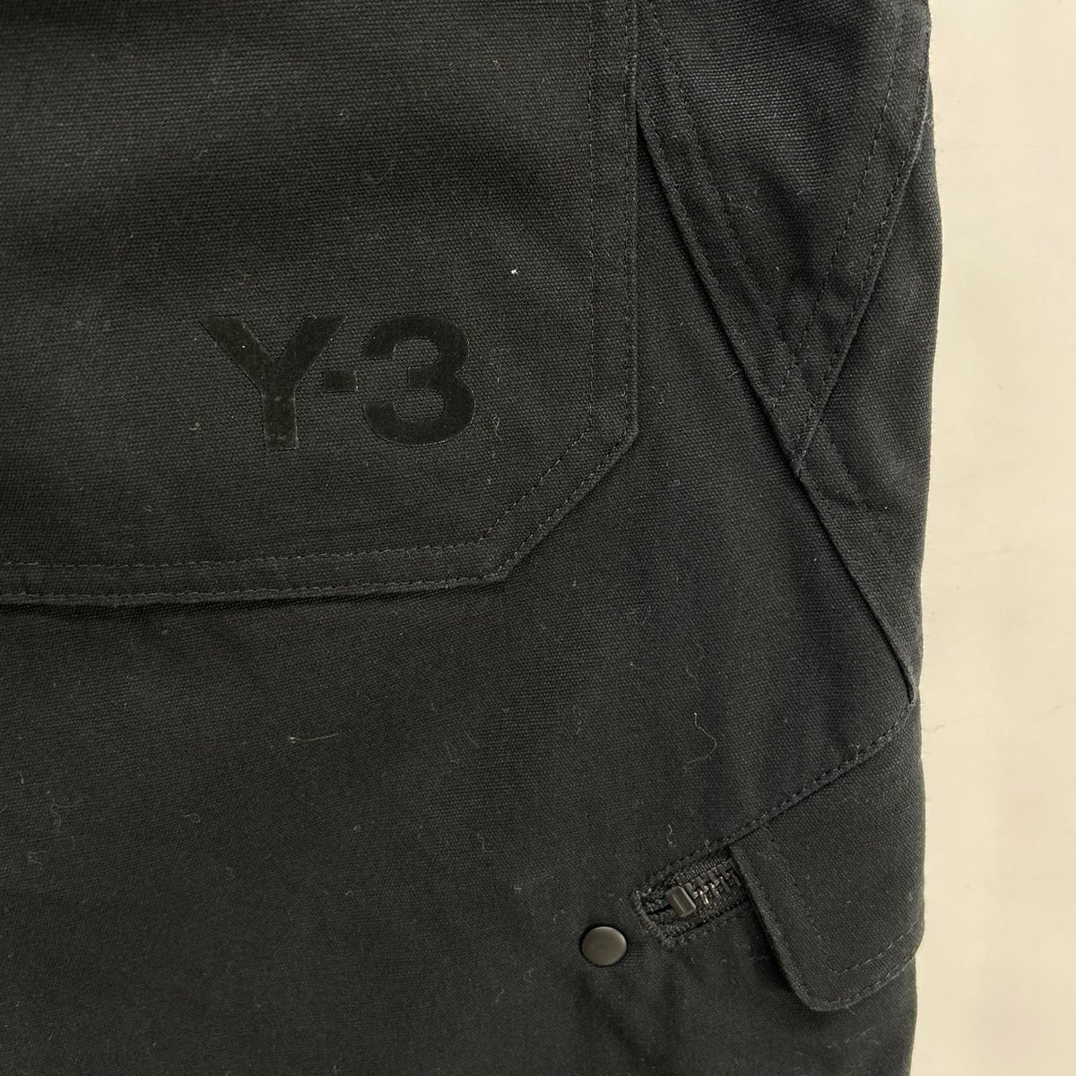 Y-3 Black Cotton Workwear Cargo Shorts Pants Size XL