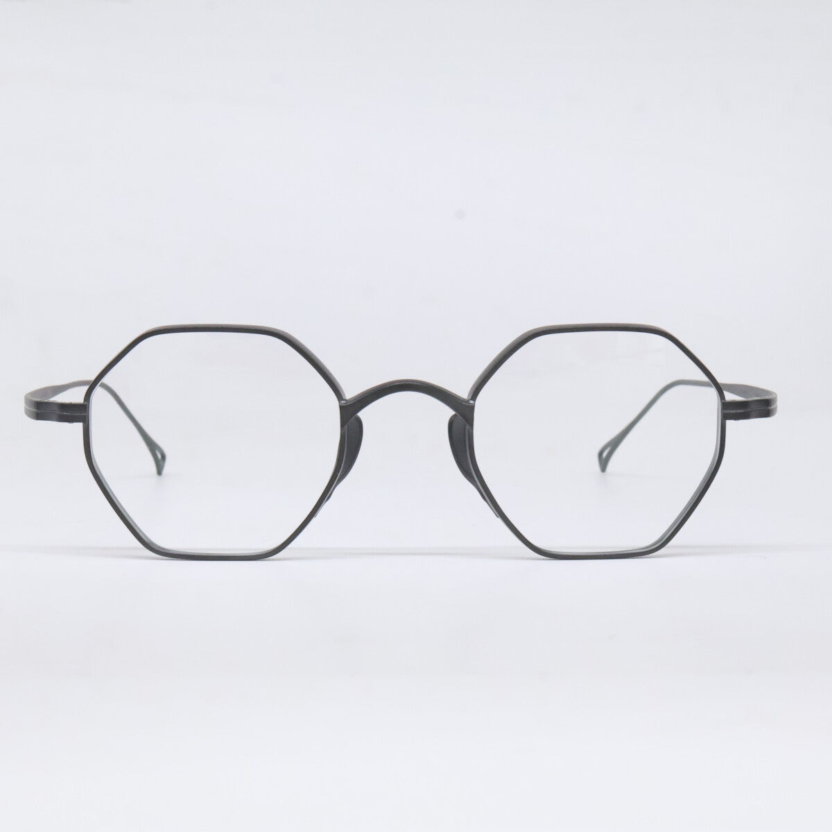 KameManNen KMN152 MBK Eyeglasses Black Size 46X23-145