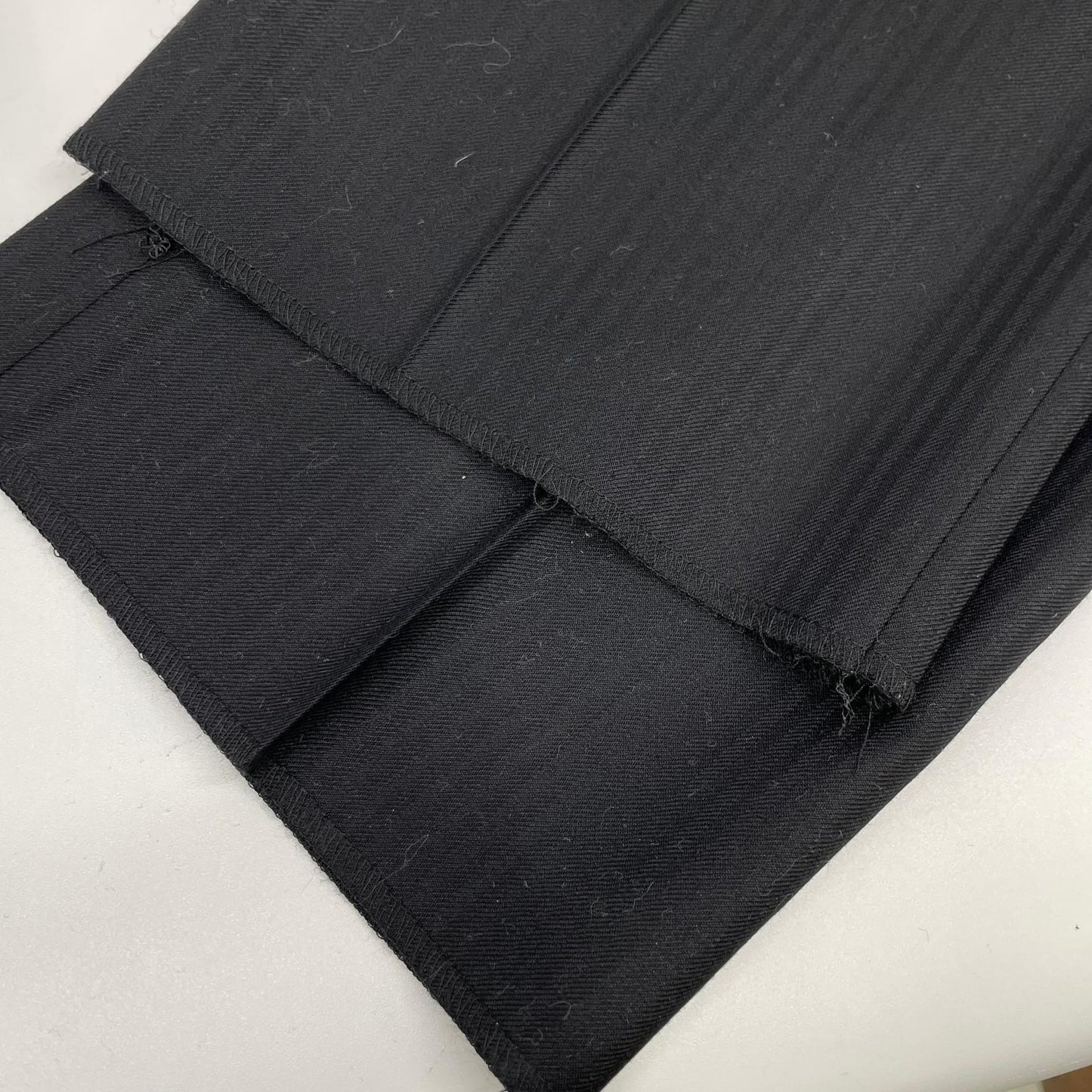 PaulSmith Black Herringbone 2-Button Suit Size XL