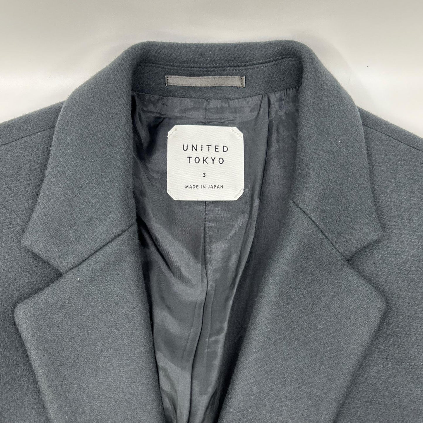 UNITED TOKYO Water Repellent Super 140S Chester Coat Size 3