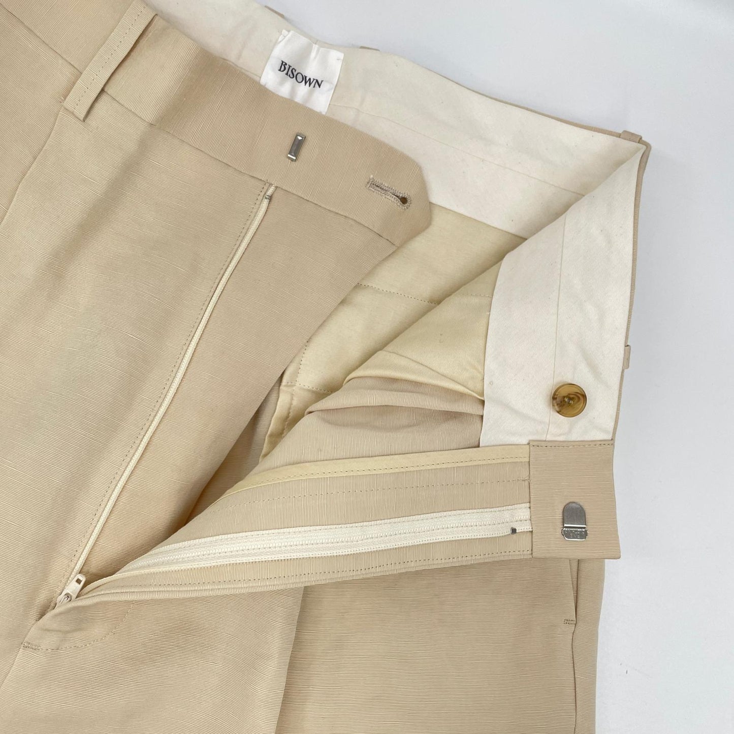 BISOWN 24SS Beige Cotton-Linen 1-Pleat Straight Pants Size 2
