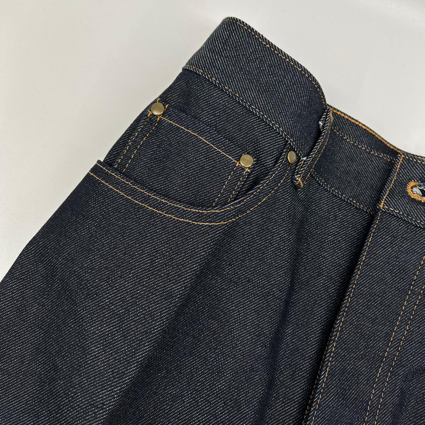 BISOWN 25AW Indigo Rigid Wide Center Press Jeans Size 2