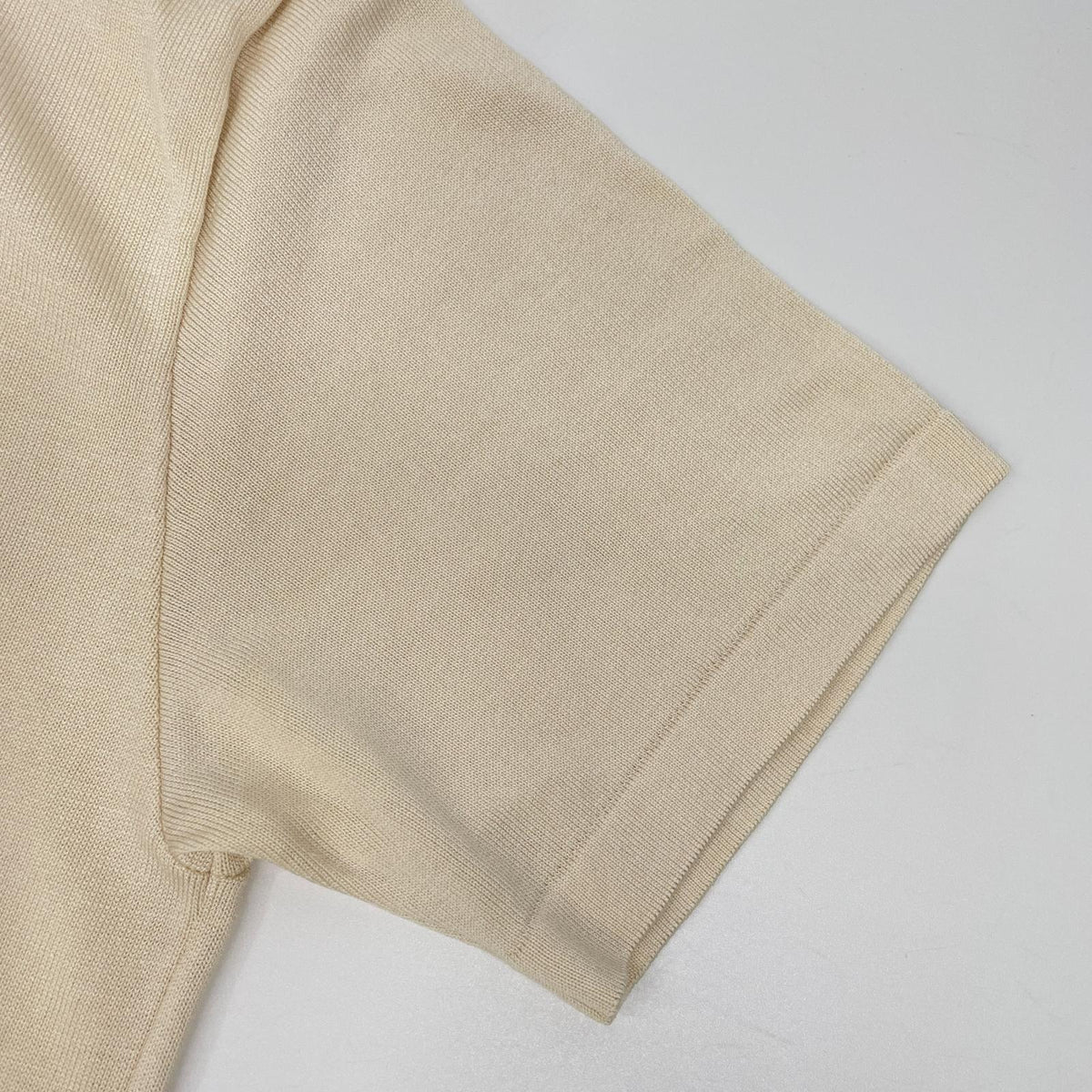 Yonetomi Ivory 100% Silk Short Sleeve Knit Tee Size 2