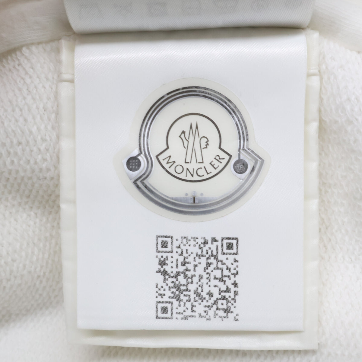 MONCLER Hooded Down Jacket White Size S