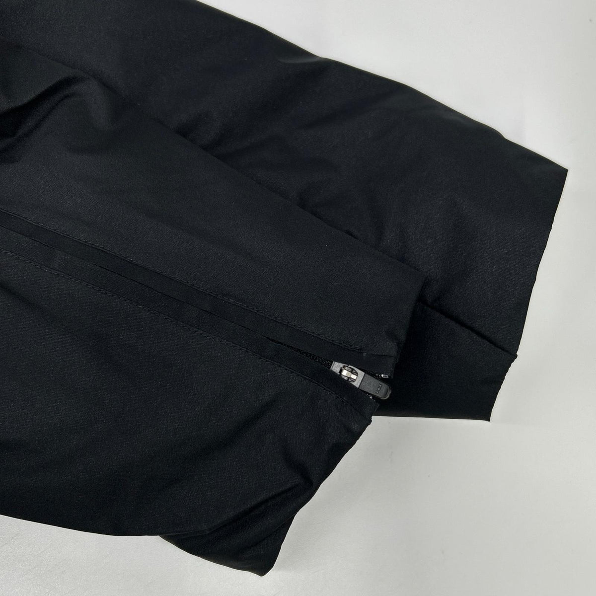 POUTNIK Tilak Continental Jacket Black Size L