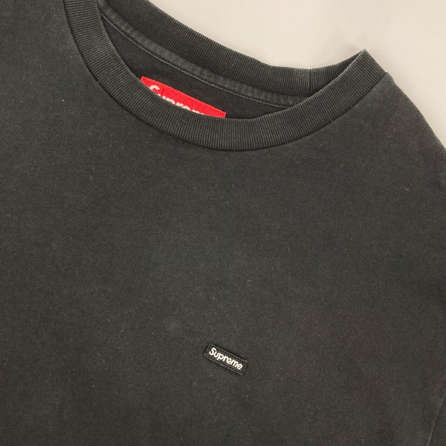 Supreme 25FW Small Box Logo Long Sleeve Black Cotton Size M