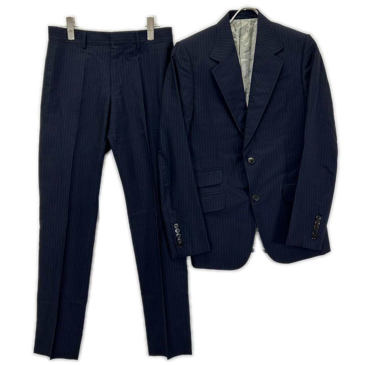 GUCCI Black Pinstripe Bee Inner Double Pocket Suit Size 44R