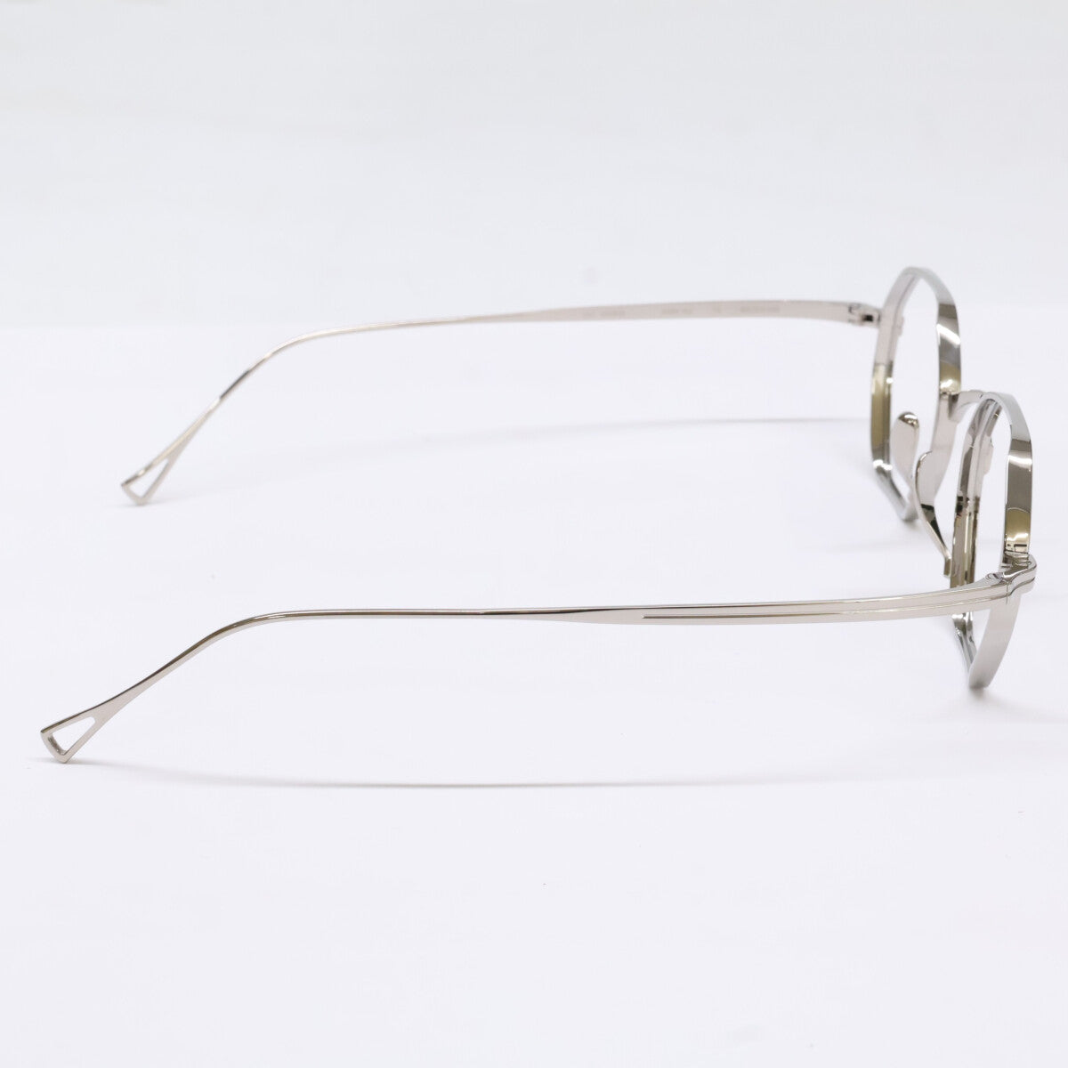 KameManNen KMN152 TS Octagon Silver Titanium Glasses Size 44X23-145