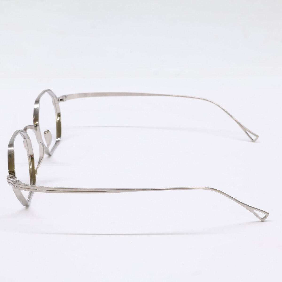 KameManNen KMN152 Octagon Eyeglasses Silver Size 44X23-145