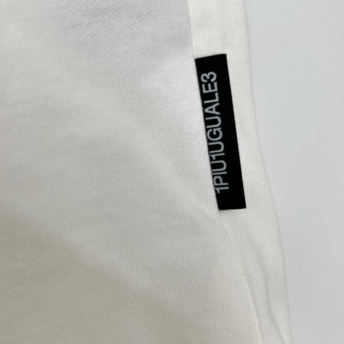 1piu1uguale3 White Round Big Side Slit T-Shirt Size IV