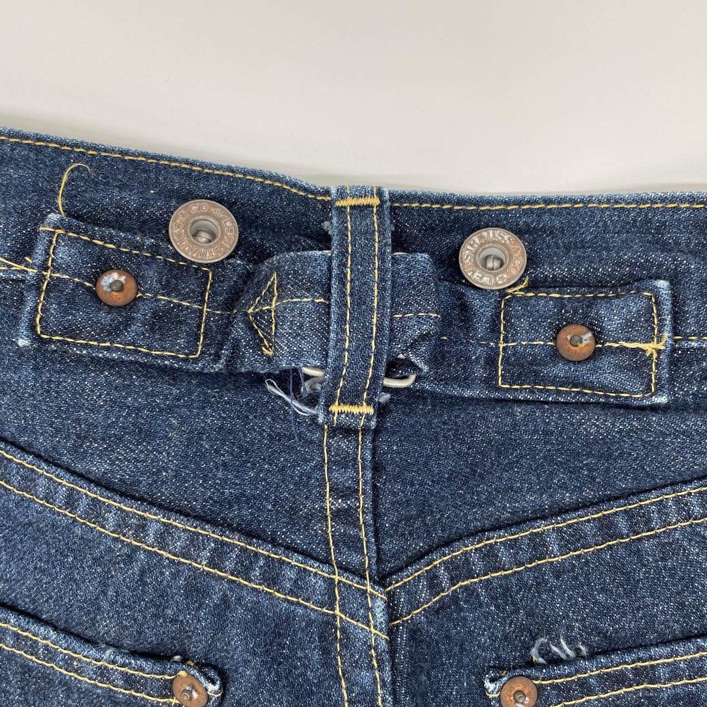 LEVI'S 90s Japan S702XX Cinch Back Jeans Blue Size W29L36
