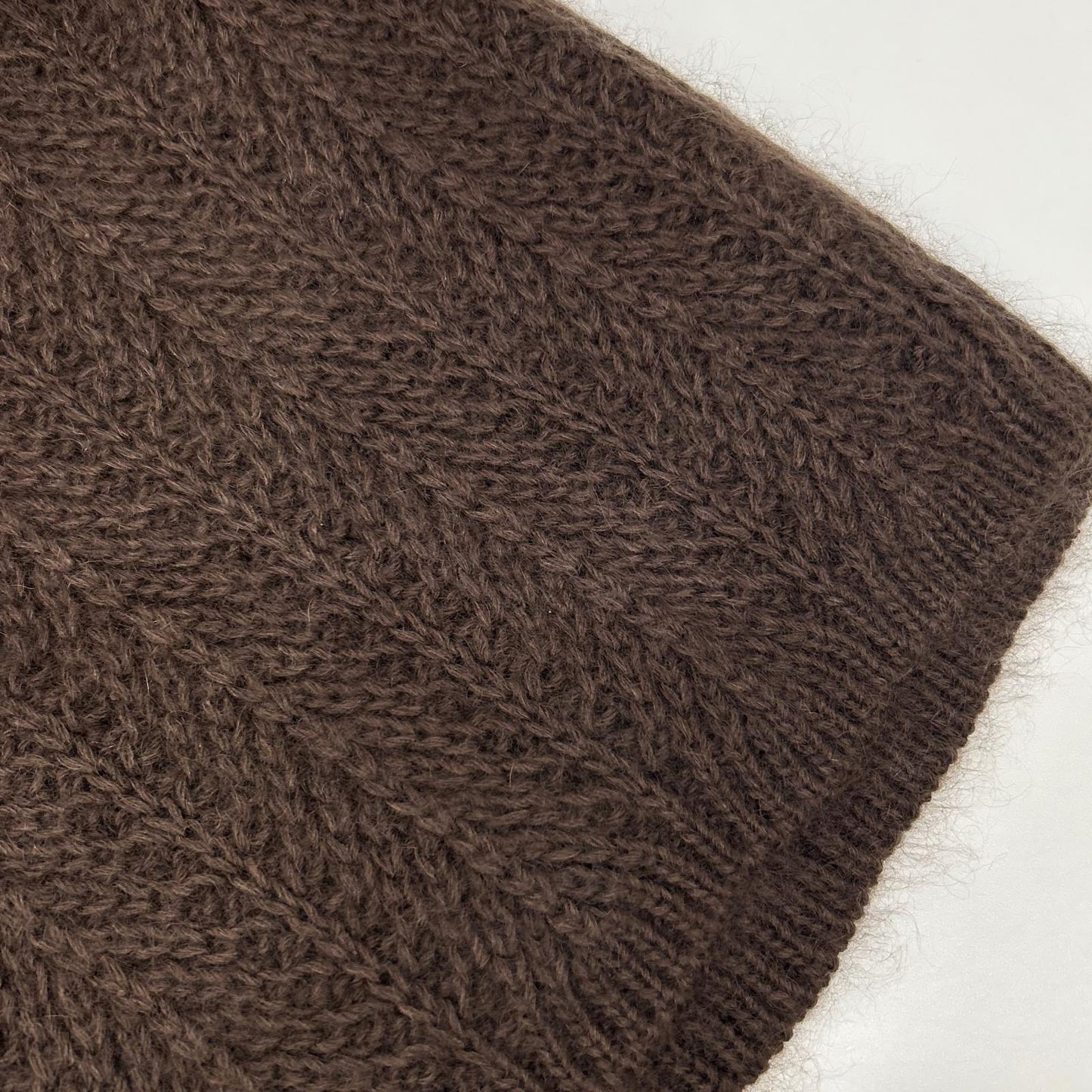 GUCCI Tom Ford Era Brown Silk Turtleneck Sweater Size M