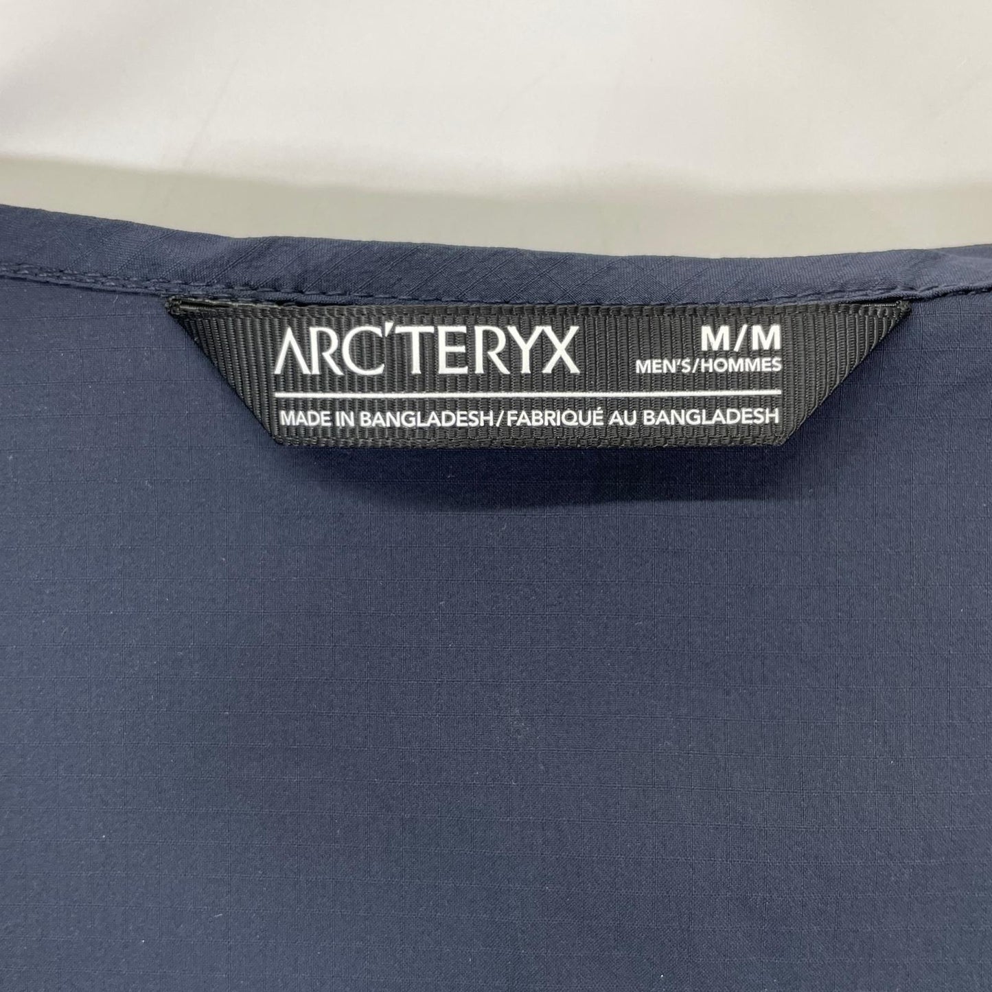 ARC'TERYX 22' Squamish Hoody Nylon Jacket Navy Size M