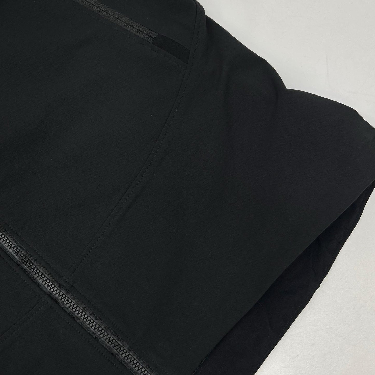 ARC'TERYX 21' Gamma LT Hoody Softshell Jacket Black Size S
