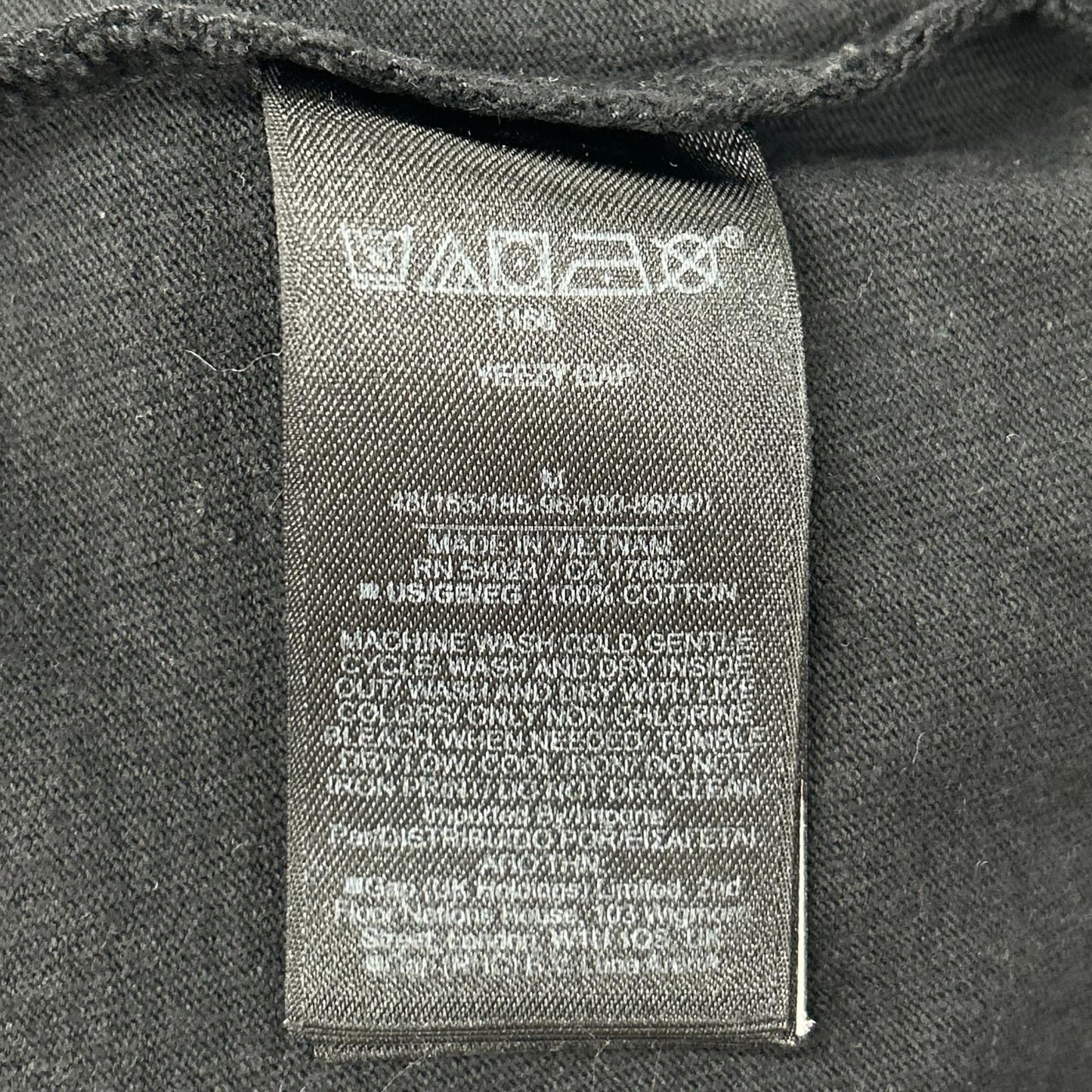 YEEZY x GAP x BALENCIAGA Dove T-Shirt Black Size M