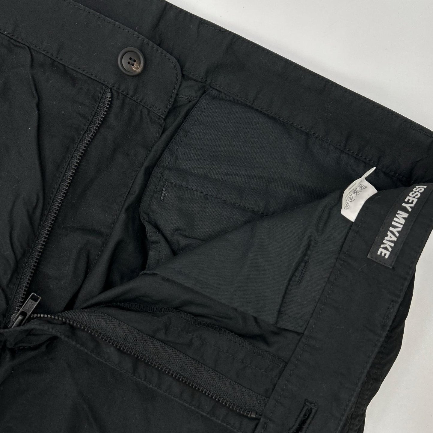 ISSEY MIYAKE MEN 09SS Parachute Side Zip Pants Black Size 4
