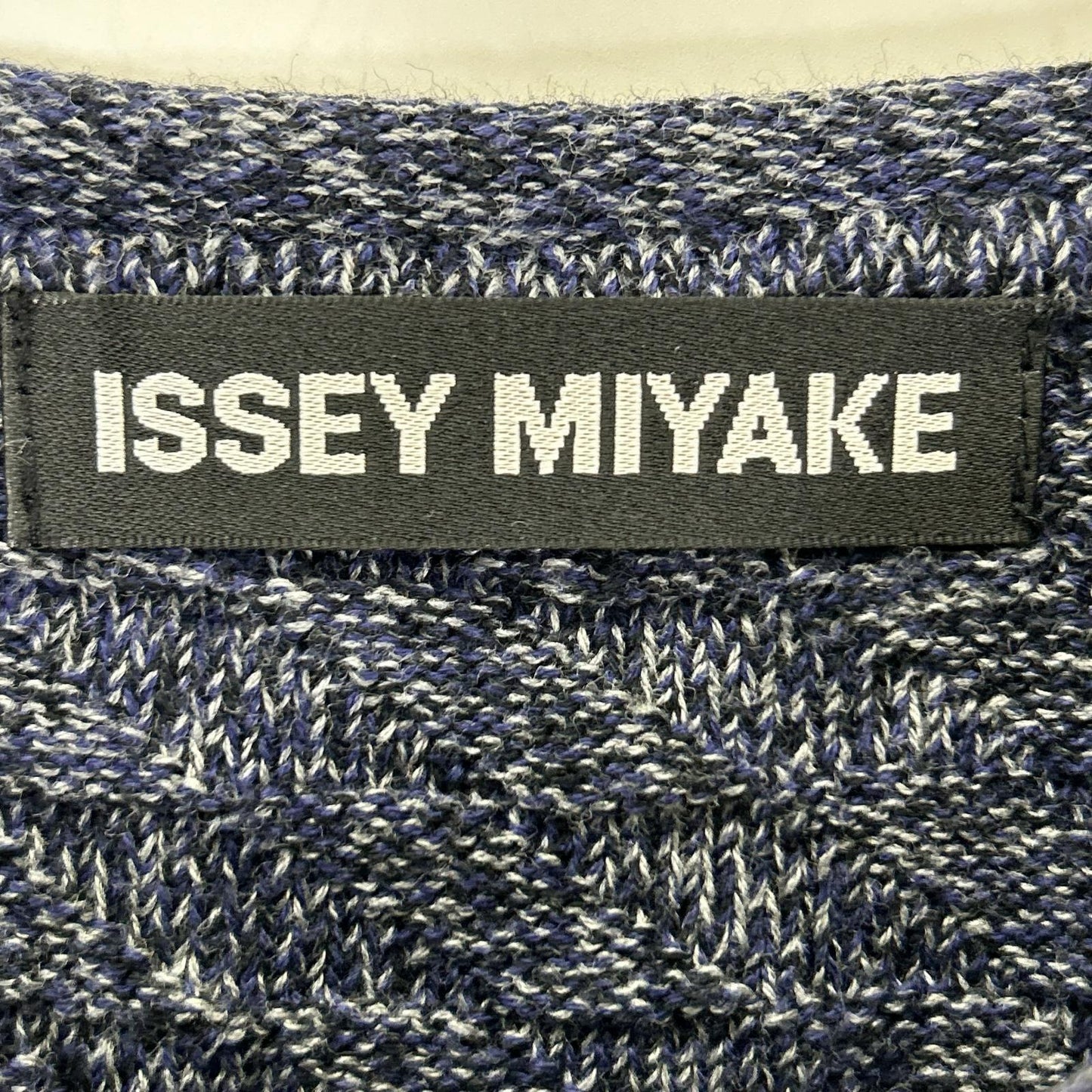 ISSEY MIYAKE MEN Blue Cotton Crewneck Sweater Size 4