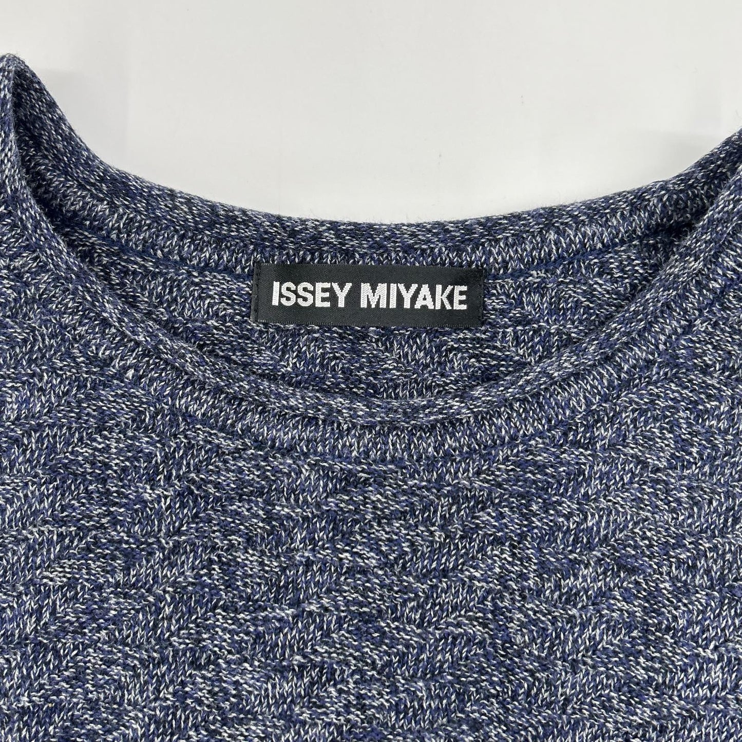 ISSEY MIYAKE MEN Blue Cotton Crewneck Sweater Size 4