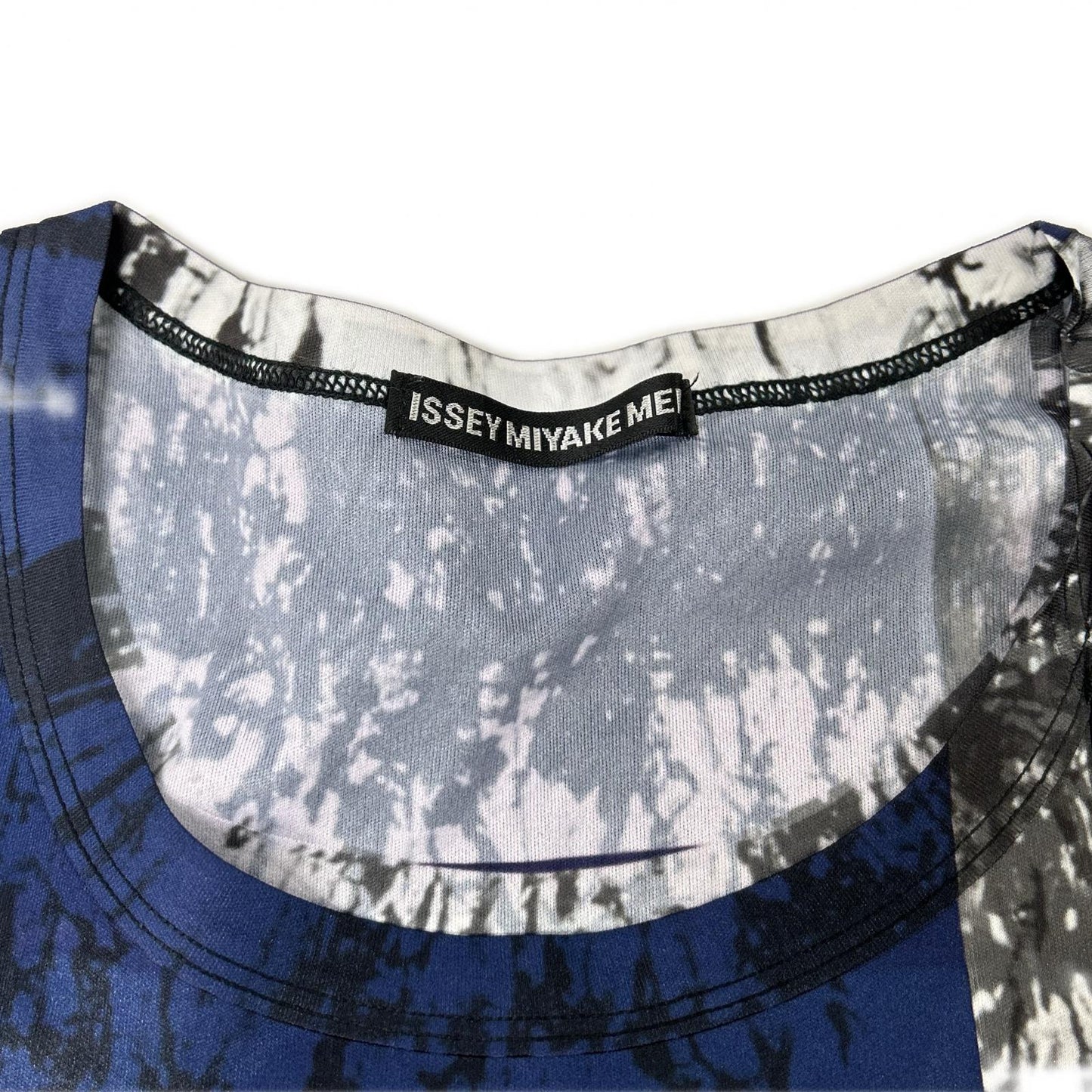 ISSEY MIYAKE MEN 14SS Blue Graphic Stretch T-Shirt Size 4