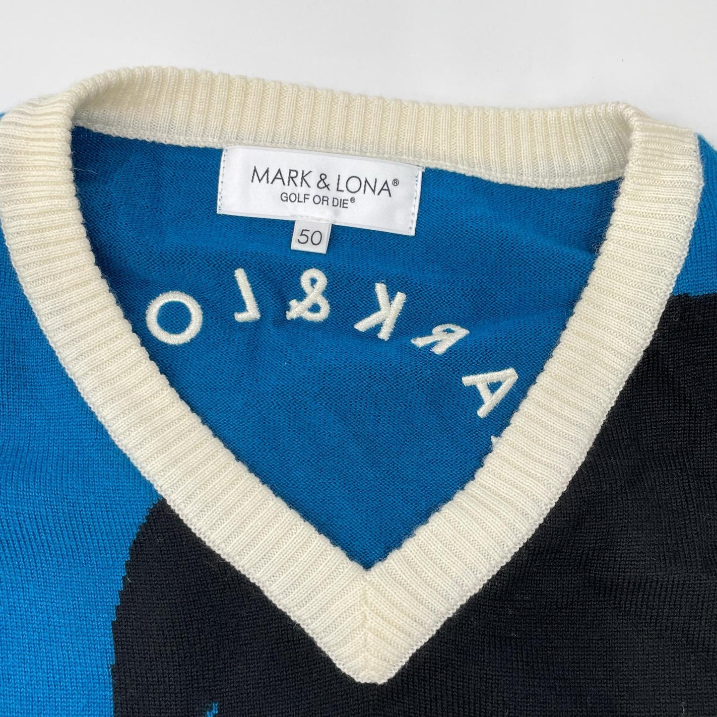 MARK&LONA Tricolor Blue Face Merino V-Neck Sweater Size 50
