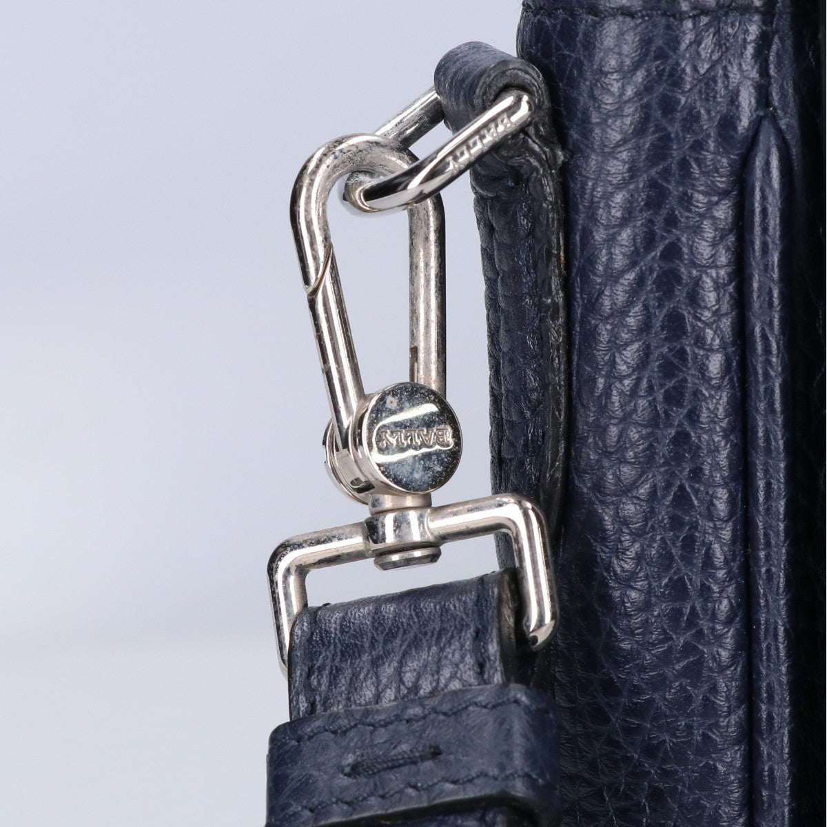 BALLY STEON Embossed Grain Leather Bag Navy Size ONE SIZE