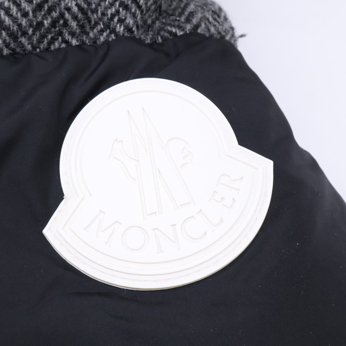 MONCLER Robert Wool Herringbone Fur Down Jacket Size 1