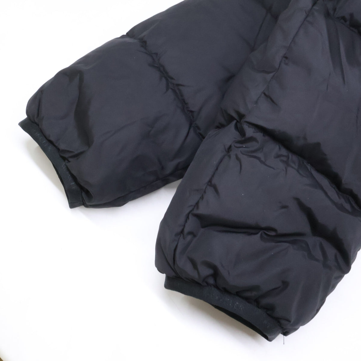 MONCLER Montclar Nylon Hooded Down Coat Size 3