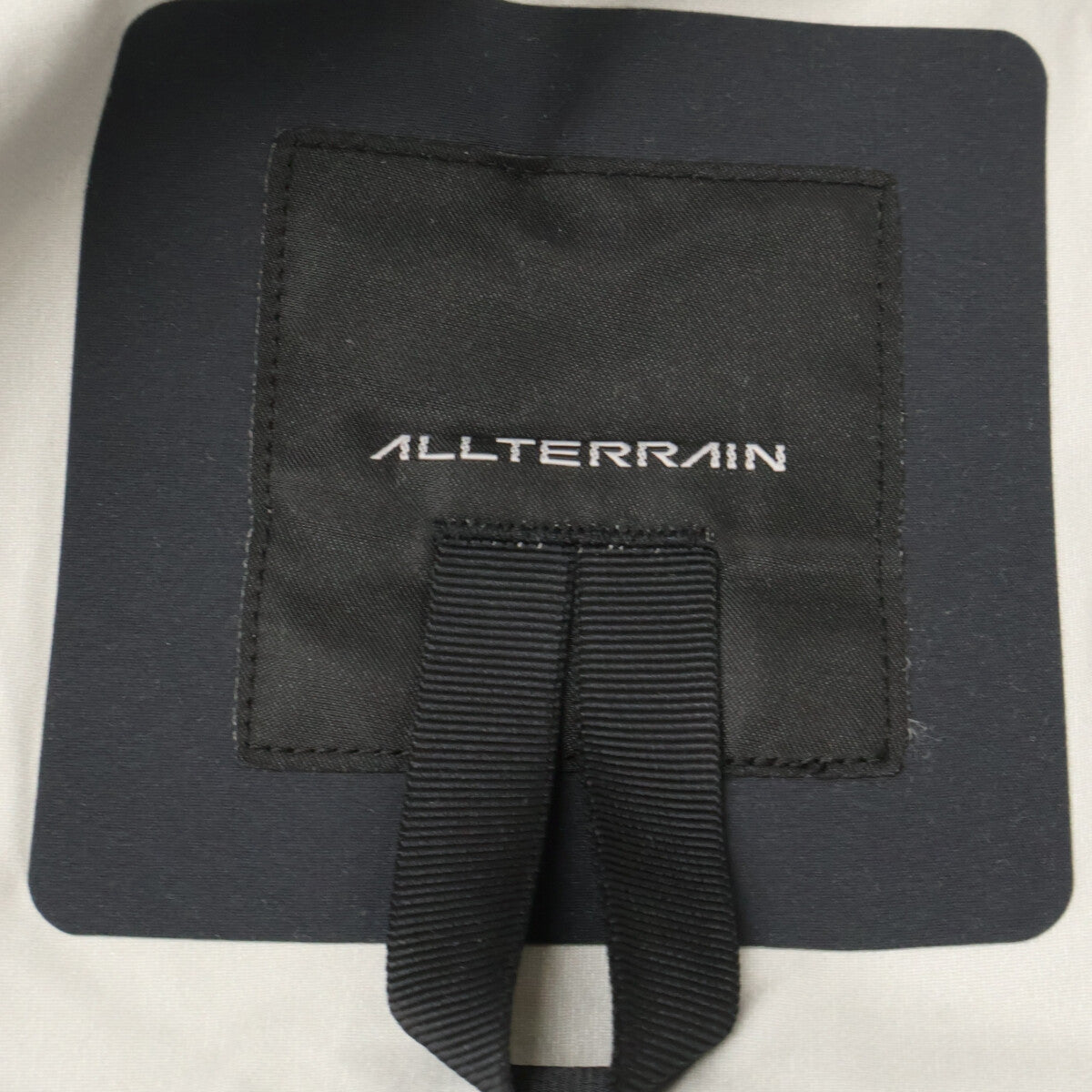 DESCENTE ALLTERRAIN Hard Shell Jacket Black Size 2XO