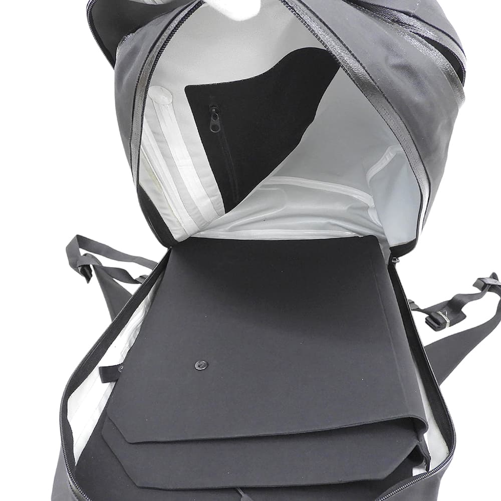 ARC’TERYX VEILANCE NOMIN PACK Backpack Black