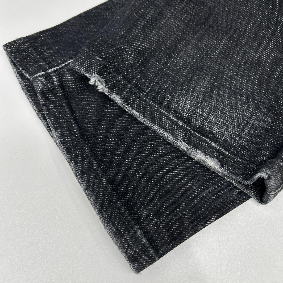 DSQUARED2 S74LB1617 Skater Faded Black Wash Jeans Size 44