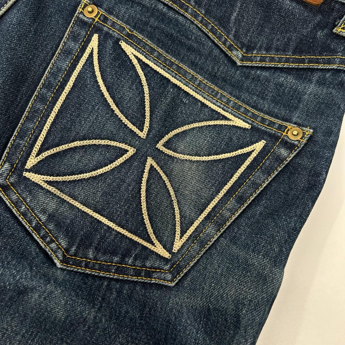GANGSTERVILLE Iron Cross Embroidery Jeans Indigo Size 30