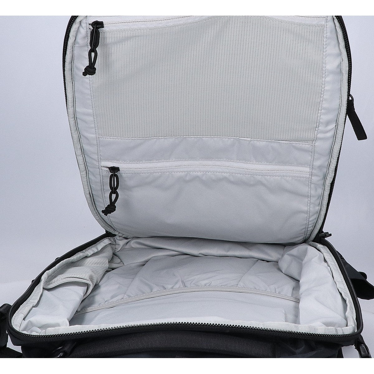 WEXLEY ACE V2/32L Ultralight Travel Backpack Black Nylon