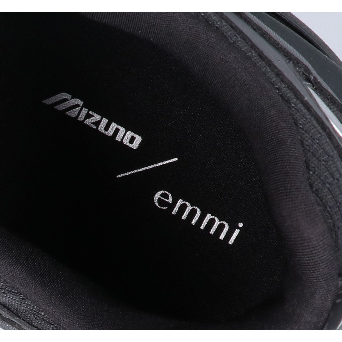 MIZUNO x emmi WAVE RIDER 10 Black Sneakers Size 25.5cm