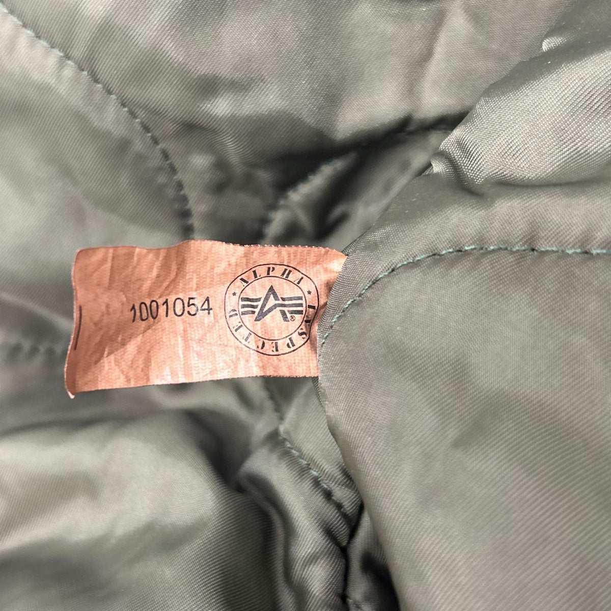 ALPHA INDUSTRIES Khaki CWU-45 Flight Jacket Size LARGE