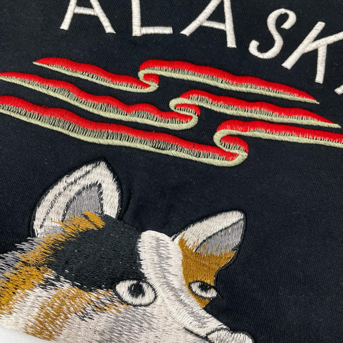 TOYO ENTERPRISE Black Suka Crew Sweat Alaska Size M