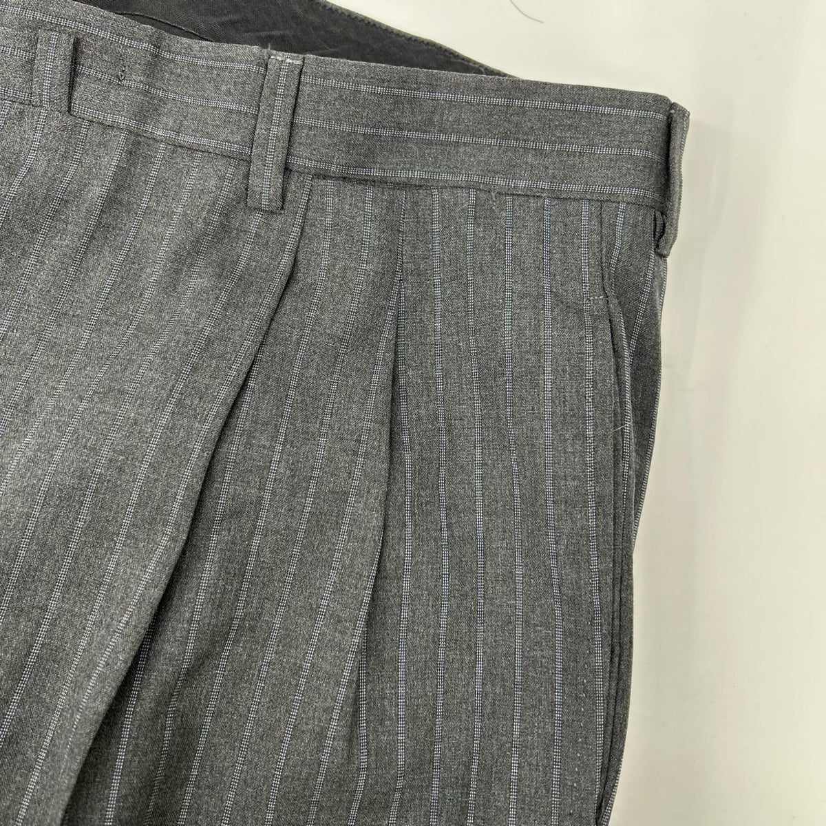 CASTANGIA Grey Stripe Wool 3B Blazer Suit Size 50/40