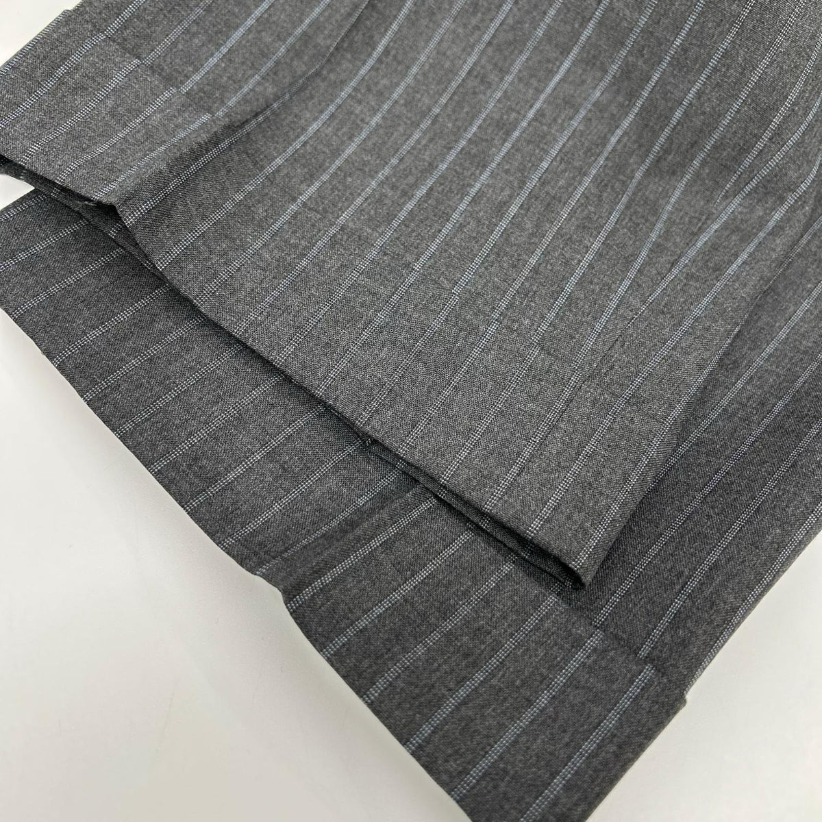 CASTANGIA Grey Stripe Wool 3B Blazer Suit Size 50/40